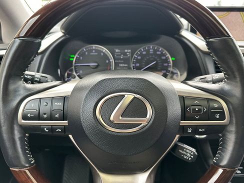 Used 2019 Lexus RX 350L w/ Premium Package image 27