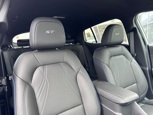 New 2026 Buick Envista Sport Touring FWD image 18