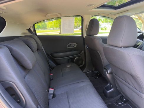 Used 2016 Honda HR-V EX image 27