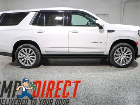 Used 2023 GMC Yukon Denali w/ Denali Reserve Package AWD/4WD image 6