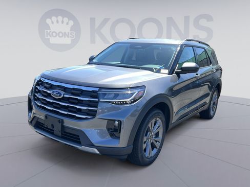 New 2026 Ford Explorer Active w/ Active Comfort Package AWD/4WD image 5