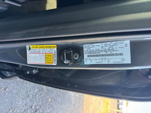 New 2025 Ford F150 Lariat w/ Equipment Group 501A Mid image 32