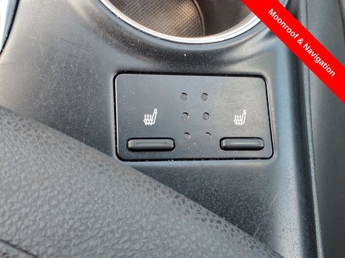 Used 2019 Toyota Camry XSE FWD image 22