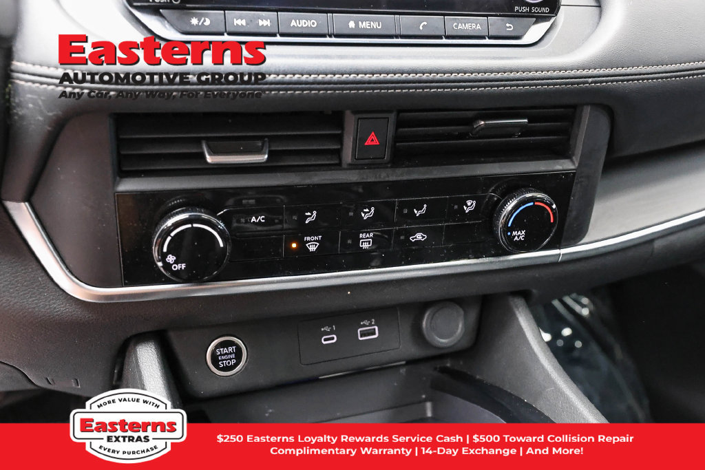 Used 2023 Nissan Rogue S AWD/4WD image 21