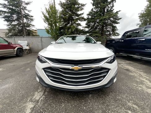Used 2023 Chevrolet Malibu LT FWD image 29