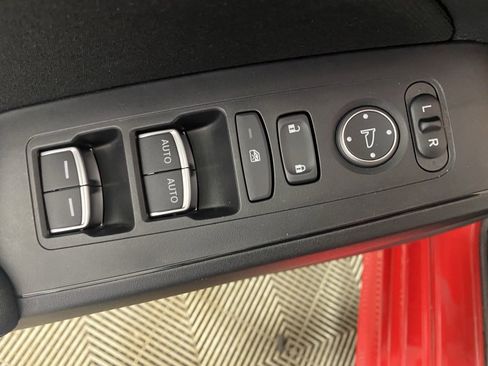 Used 2022 Honda Civic LX image 12