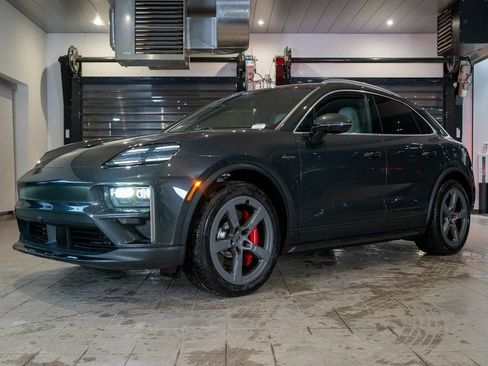 New 2025 Porsche Macan Turbo Electric AWD/4WD image 1