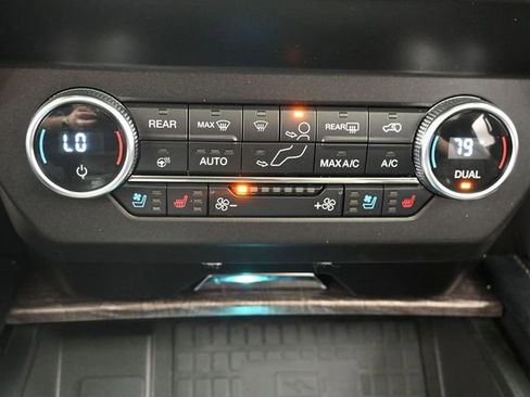 Certified 2020 Ford Expedition Limited w/ Equipment Group 302A image 22