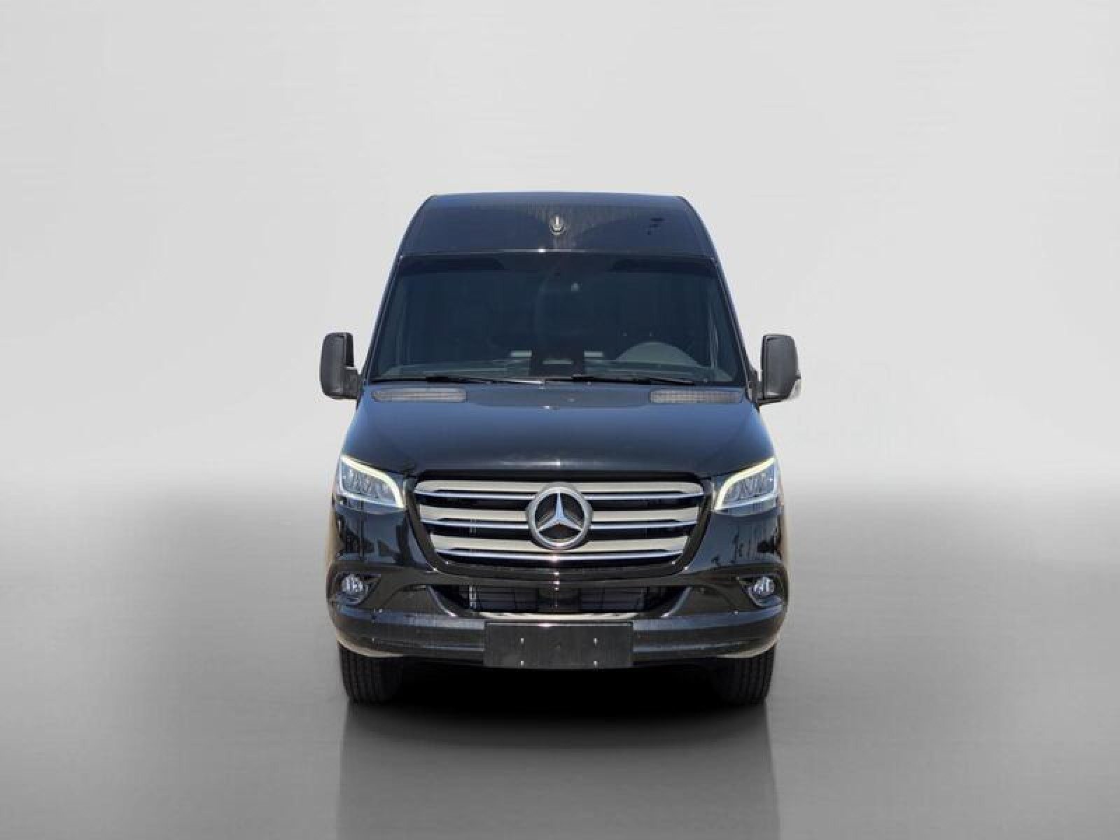 New 2025 Mercedes-Benz Sprinter 3500 image 9