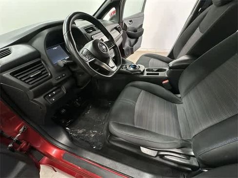 Used 2018 Nissan Leaf SV w/ SV All Weather Package image 16