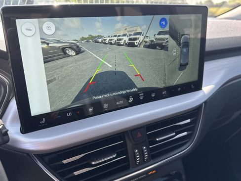 New 2025 Ford Escape PHEV w/ PHEV Premium Package image 27