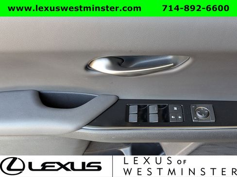 Used 2024 Lexus UX 250h F Sport FWD image 16