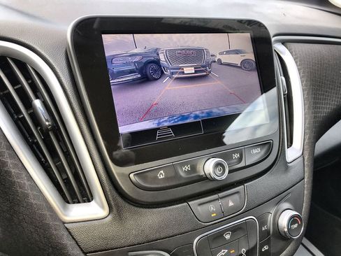 Used 2024 Chevrolet Malibu LS image 16