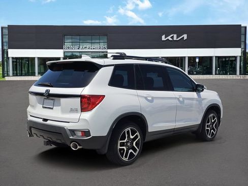 Used 2023 Honda Passport Elite image 4