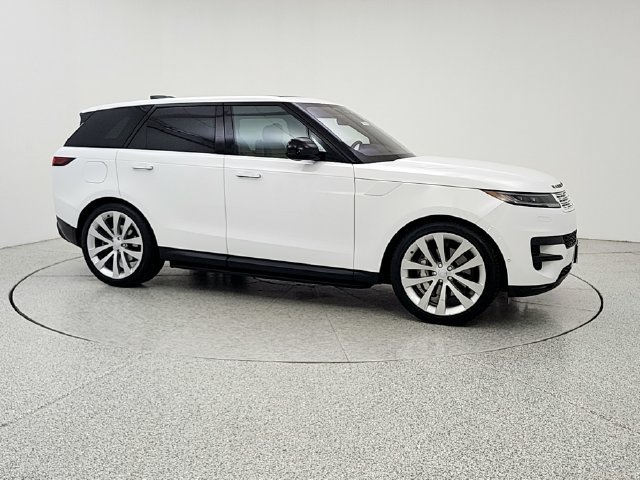 Used 2023 Land Rover Range Rover Sport SE AWD/4WD image 3