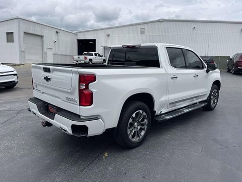Certified 2024 Chevrolet Silverado 1500 High Country w/ Technology Package AWD/4WD image 4