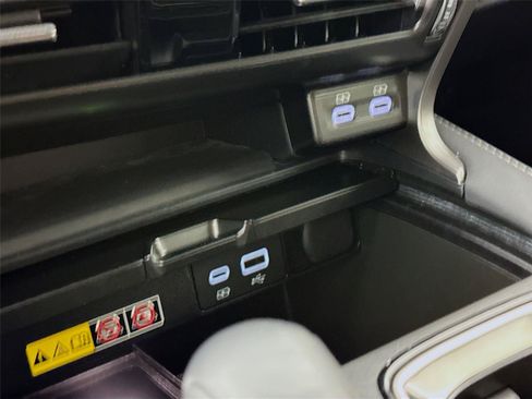 Used 2024 Lexus RX 350 Premium w/ Convenience Package FWD image 16