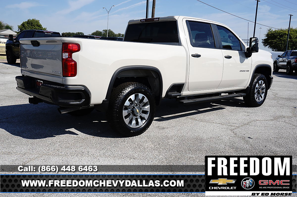 New 2026 Chevrolet Silverado 2500 Custom w/ Custom Value Package AWD/4WD image 7