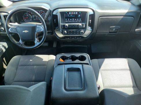 Used 2017 Chevrolet Silverado 1500 LT AWD/4WD image 5