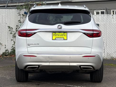 Used 2020 Buick Enclave Essence image 5