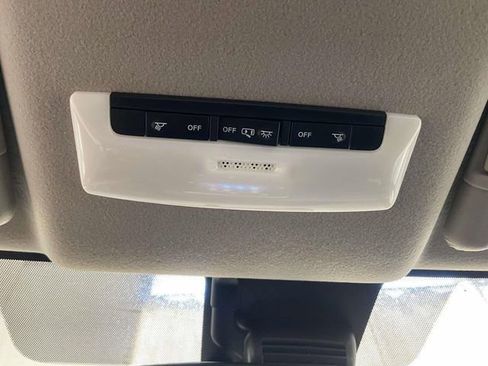 New 2025 Nissan Versa SV w/ Trunk Package image 17