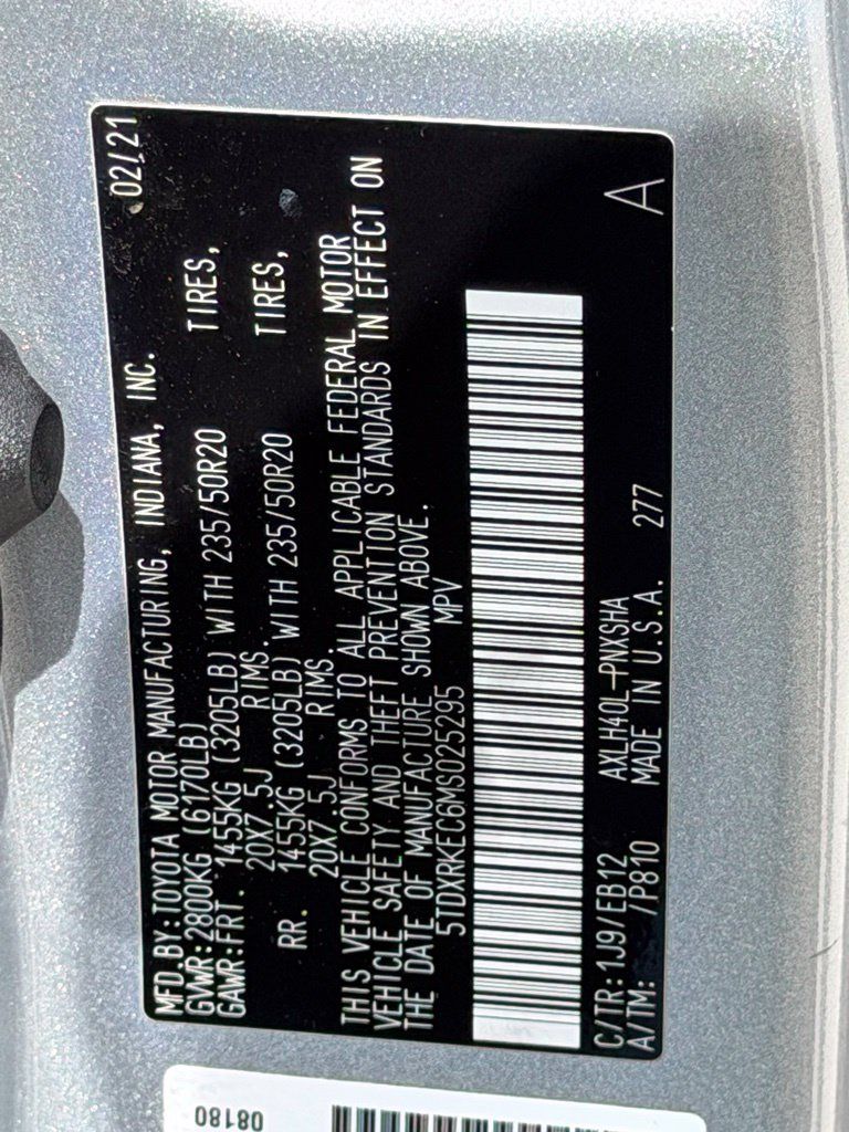 Used 2021 Toyota Sienna XSE FWD image 43