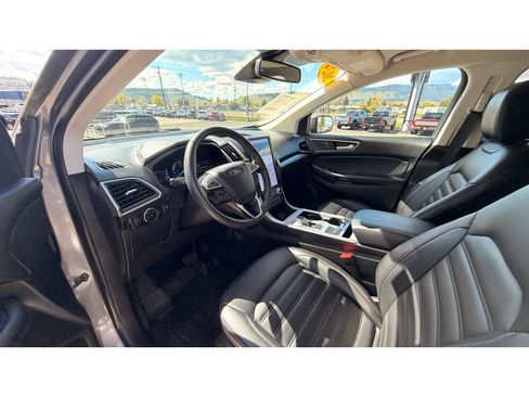 Used 2024 Ford Edge SEL w/ Cargo Accessory Package AWD/4WD image 19