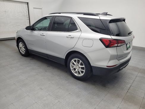 Used 2022 Chevrolet Equinox LT FWD image 3