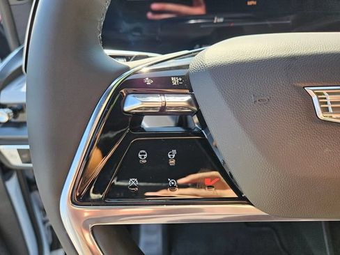 New 2027 Cadillac Vistiq Sport AWD/4WD image 27