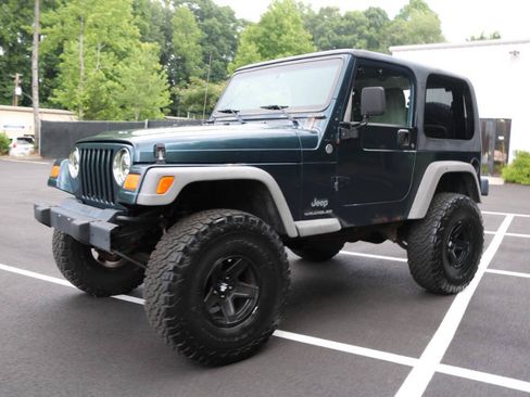 Used 2006 Jeep Wrangler X w/ Tire & Wheel Group (Ecco) AWD/4WD image 21