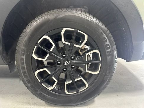 Certified 2024 Hyundai Santa Cruz SEL FWD image 9