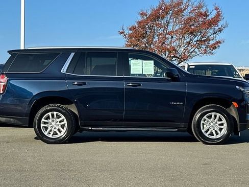 Used 2024 Chevrolet Tahoe LT image 3