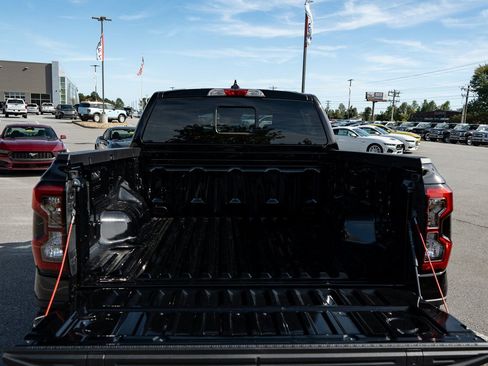 New 2025 Ford Ranger Lariat w/ FX4 Off-Road Package AWD/4WD image 9
