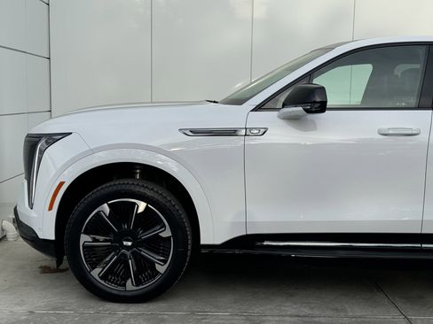 New 2025 Cadillac Escalade IQ Sport 2 image 4