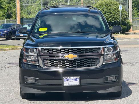Used 2018 Chevrolet Suburban LT AWD/4WD image 2