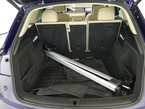 Used 2023 Audi Q5 2.0T Premium Plus w/ Premium Plus Package image 3