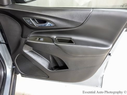 Certified 2024 Chevrolet Equinox LT w/ LPO, Floor Liner Package image 23