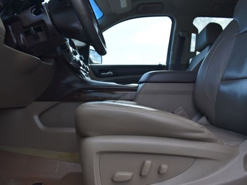 Used 2017 Chevrolet Tahoe LT RWD image 7