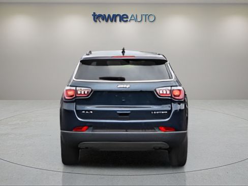 Used 2024 Jeep Compass Limited AWD/4WD image 6