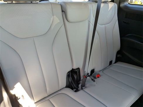 Used 2025 Hyundai Palisade SEL image 33