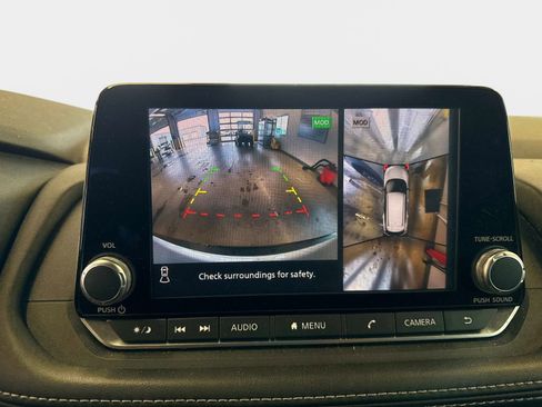 Used 2021 Nissan Rogue SV image 22