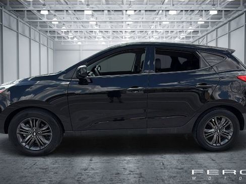 Used 2015 Hyundai Tucson GLS w/ Option Group 02 FWD image 2
