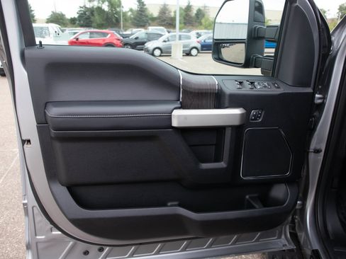 Used 2020 Ford F350 Lariat AWD/4WD image 21