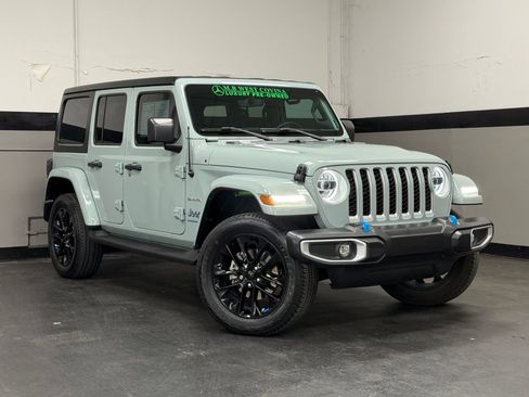 Used 2023 Jeep Wrangler Unlimited Sahara w/ Cold Weather Group image 2