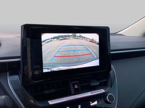 Used 2024 Toyota Corolla LE FWD image 26