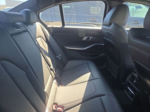 Used 2022 BMW 330i xDrive Sedan w/ Premium Package image 12