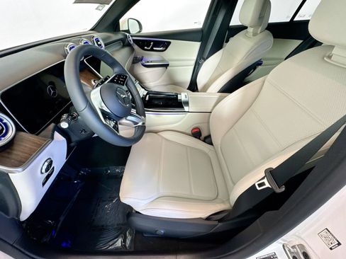 New 2026 Mercedes-Benz GLC 350e 4MATIC image 18