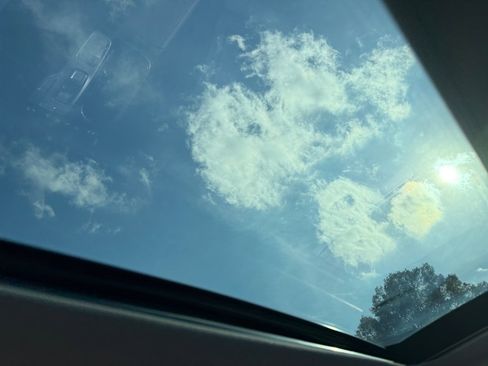 Used 2022 Hyundai Tucson Limited image 24