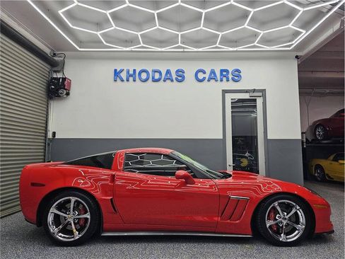 Used 2012 Chevrolet Corvette Grand Sport w/ 3LT Preferred Equipment Group RWD image 12