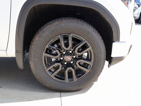 New 2026 GMC Sierra 1500 Elevation image 45